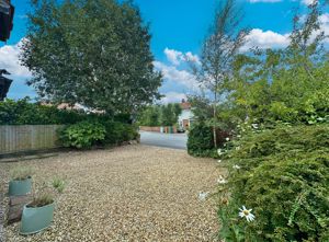 Photo 34- click for photo gallery